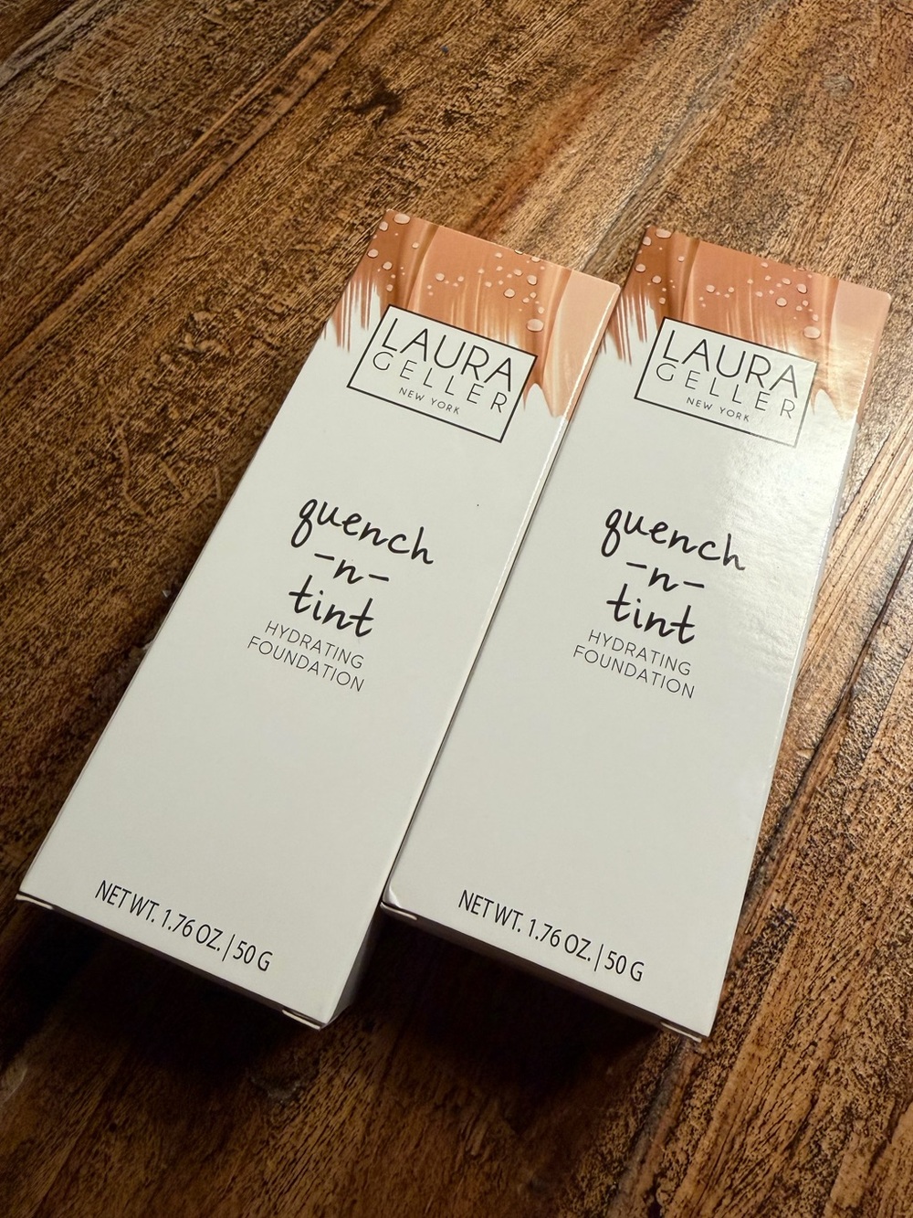 Laura Geller set of 2 “Quench n’ Tint” hydrating foundation light / medium